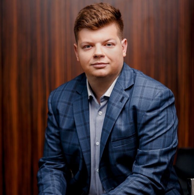 Гончаренко Артем