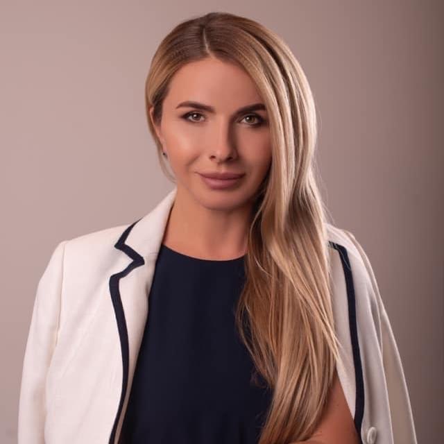 Біла Інеса